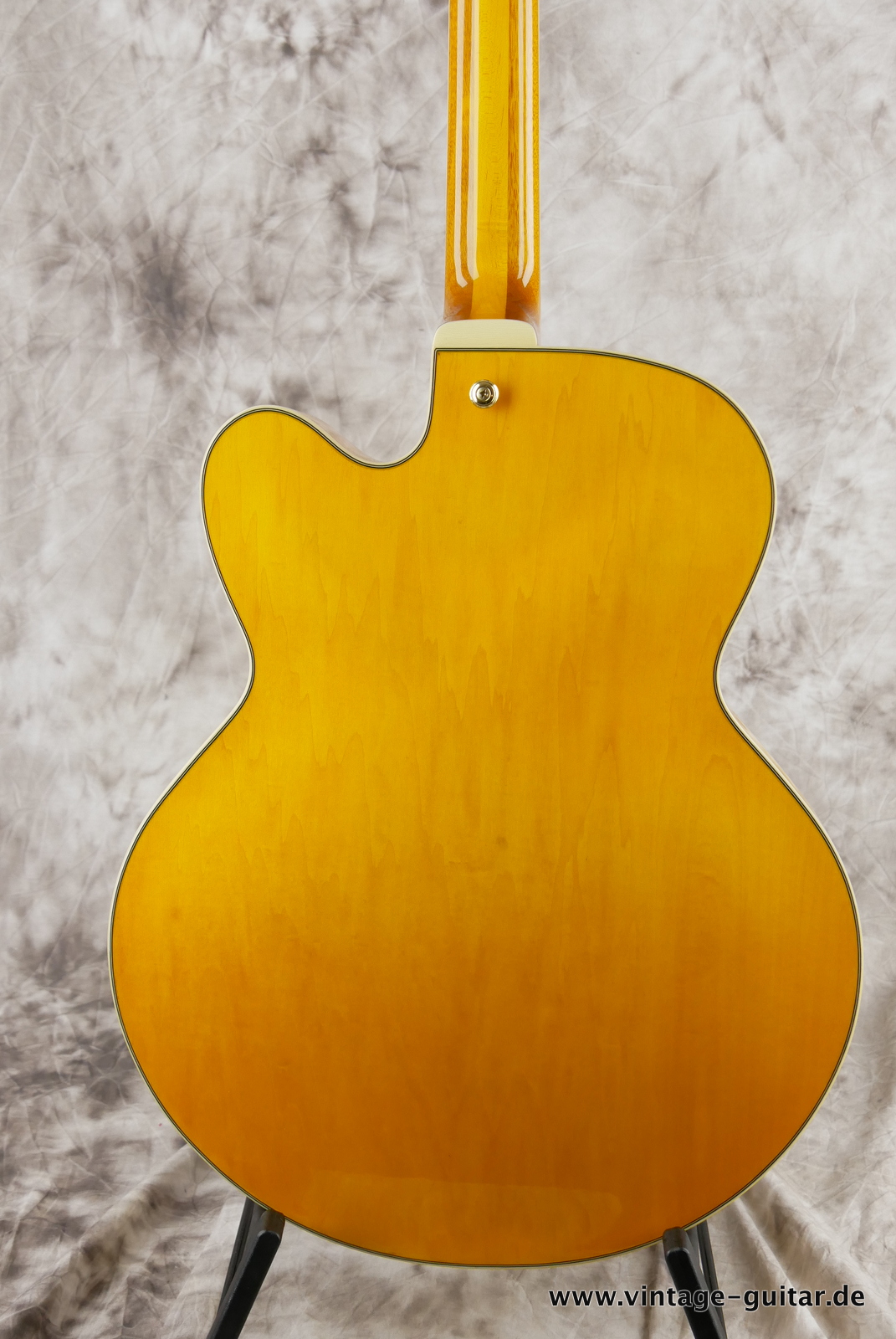 Ibanez_PM_2 Pat_Metheny_China_antigue_amber_2016-004.JPG